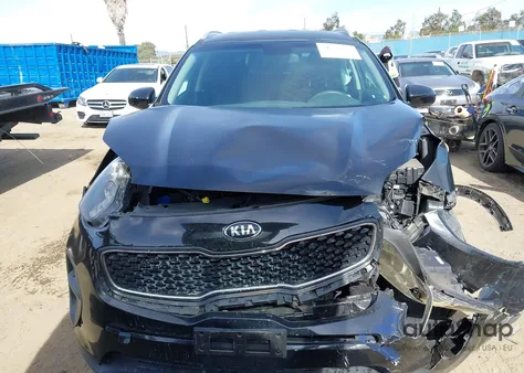 2017 Kia Sportage Lx z USA, uszkodzony, nr VIN KNDPM3AC4H7083304